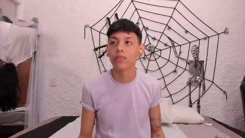 zeus_blaze online show from October 10, 1:04 am