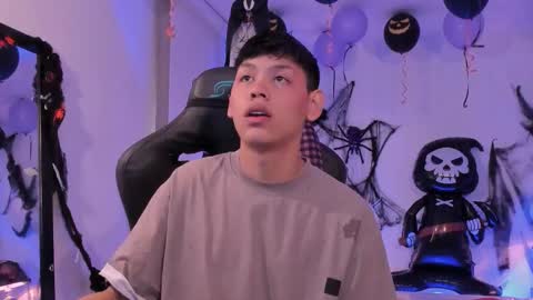 zeus_blaze online show from October 24, 12:12 pm