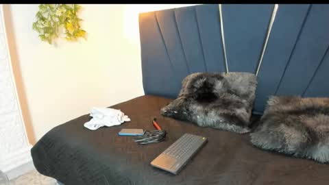 zeusapollofuck online show from September 14, 3:33 pm