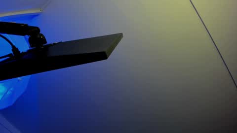 zeus online show from February 12, 6:40 am