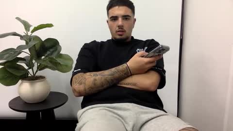 zeusprimal online show from April 2, 9:51 am