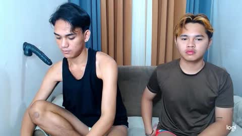 Snapshot of zevierbalte chatting on February 18, 9:44 pm zavier skinny asian online show from February 18, 9:44 pm