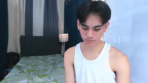 Snapshot of zevierbalte chatting on March 29, 1:05 am zavier skinny asian online show from March 29, 1:05 am