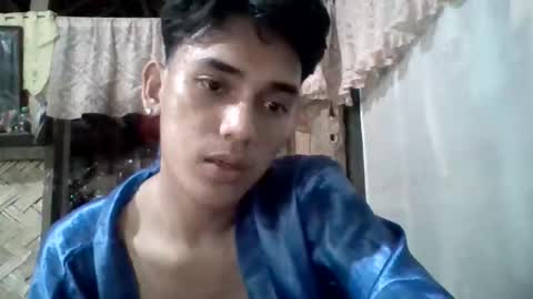 Snapshot of zevierbalte chatting on May 2, 5:01 am zavier skinny asian online show from May 2, 5:01 am