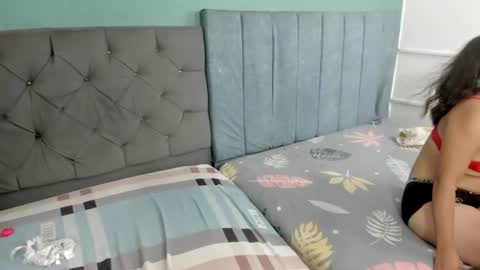 zeynep_20_ online show from June 15, 6:15 am