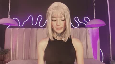 zhally_dee online show from February 25, 7:56 pm