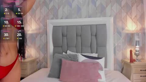 zharia_lux25 online show from May 23, 11:36 am