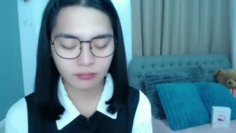 Snapshot of zhaviahale chatting on November 8, 10:15 am im your lovely zhaviabigcock here online show from November 8, 10:15 am