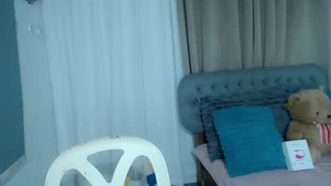 im your lovely zhaviabigcock here online show from January 9, 6:49 am