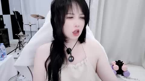 zhen online show from June 18, 6:56 pm