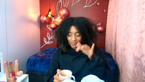 Zia Green online show from January 25, 3:30 pm