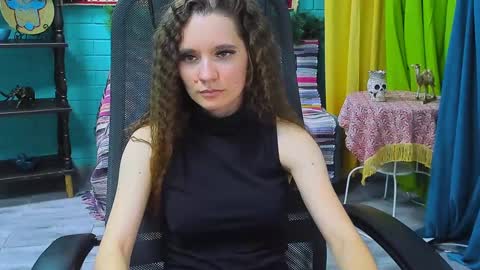 zianichols online show from January 22, 4:12 pm