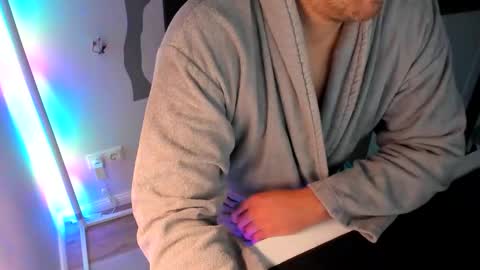 ziemlichflutschig online show from October 6, 4:43 am