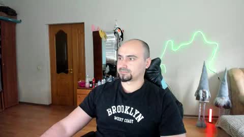 Ziesh online show from March 7, 2:03 pm