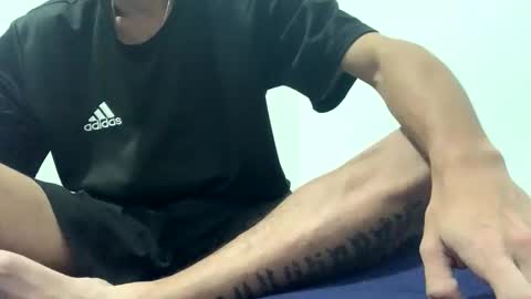 zimiam online show from April 4, 7:00 pm