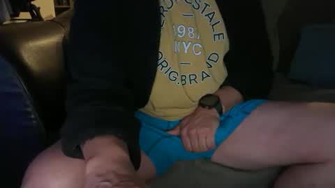 Snapshot of zimmy22 chatting on November 22, 10:25 am Zimmy22 online show from November 22, 10:25 am