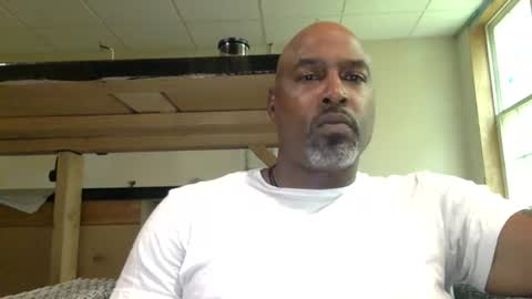 zionlion22 online show from July 4, 6:03 pm