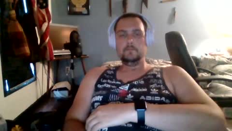 zippy9157 online show from July 10, 3:03 pm