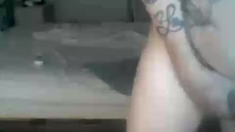 zizi742 online show from June 27, 2:49 am