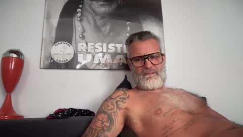 Snapshot of zkopa69 chatting on October 2, 1:18 pm zkopa69 online show from October 2, 1:18 pm