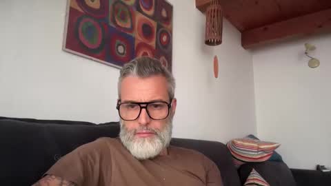 Snapshot of zkopa69 chatting on October 17, 7:33 am zkopa69 online show from October 17, 7:33 am