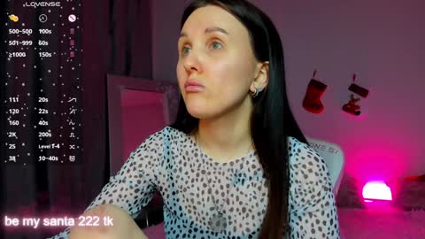 Snapshot of zlata__fox chatting on December 29, 9:20 pm Zlata Mon Tue Thu Fri Sun Sa GMT 3 0000pm - 0600pm online show from December 29, 9:20 pm