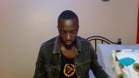 Zlatann2012 online show from February 2, 1:55 am