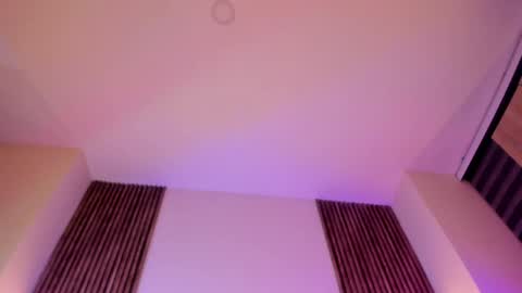 Snapshot of zoe_444_ chatting on June 5, 6:52 am Zoe online show from June 5, 6:52 am