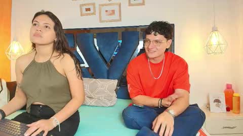 Zoe and dylan  online show from February 23, 12:24 pm