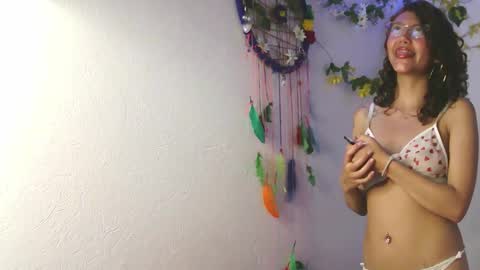 Snapshot of zoe_ch_ chatting on September 16, 1:17 am zoe_ch_ online show from September 16, 1:17 am