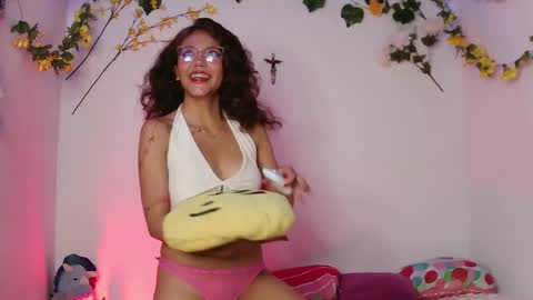 Snapshot of zoe_ch_ chatting on September 23, 6:38 am zoe_ch_ online show from September 23, 6:38 am