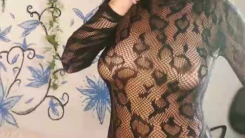 Snapshot of zoe_ch_ chatting on February 18, 4:19 am zoe_ch_ online show from February 18, 4:19 am