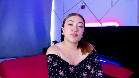 Snapshot of zoe_clarck_ chatting on May 21, 12:12 pm zoe_clarck_ online show from May 21, 12:12 pm