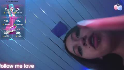 Z O E online show from October 14, 8:53 pm