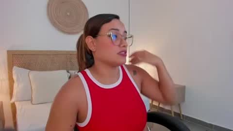 Zoe  online show from July 31, 5:34 pm