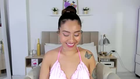 Zoe Gruber online show from May 15, 11:34 pm