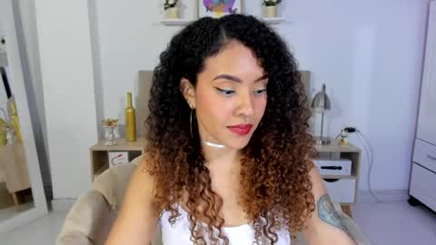 Snapshot of zoe_gruber chatting on July 11, 1:08 am Zoe Gruber online show from July 11, 1:08 am