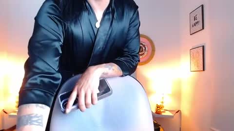 zoe_hecate online show from May 16, 12:40 am