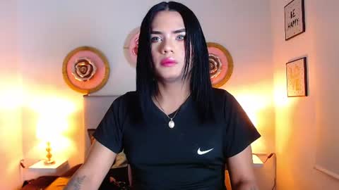zoe_hecate online show from July 2, 10:21 am