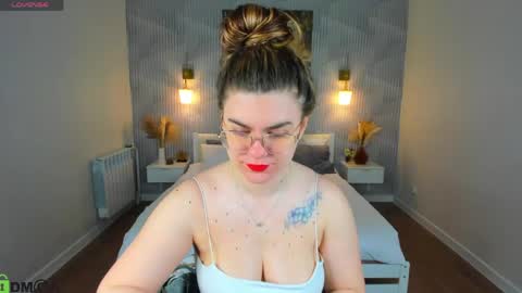 Zoe online show from March 13, 3:02 am