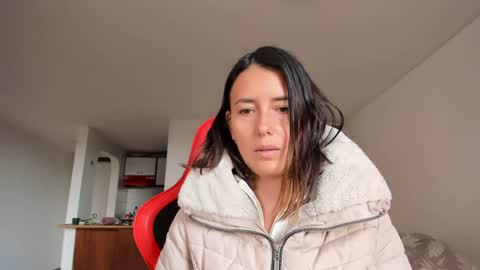 ZOE online show from February 2, 8:51 pm