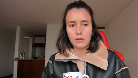 ZOE online show from February 14, 10:04 pm