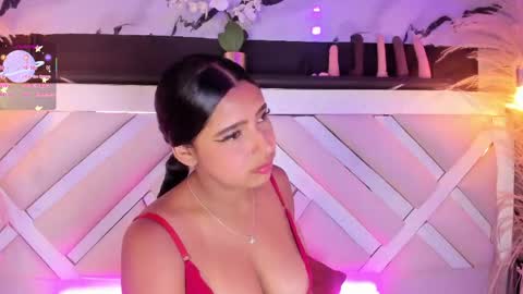 Zoey  online show from May 23, 10:03 pm