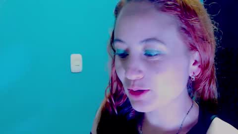 Zoe online show from December 9, 3:18 am