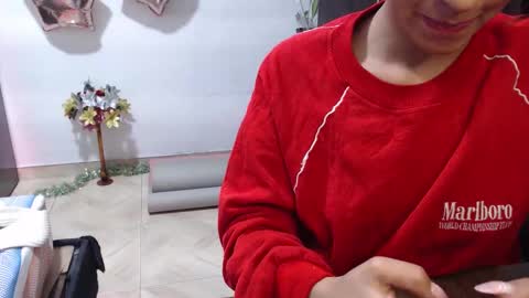 ZOE online show from December 22, 4:09 am