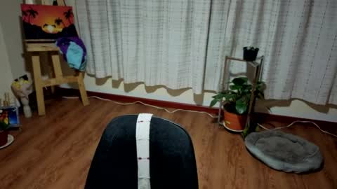 ZOE online show from May 26, 5:14 am