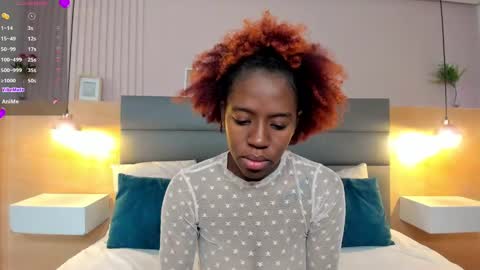 Snapshot of zoe_novakk chatting on October 10, 3:11 pm Zoe Novakk online show from October 10, 3:11 pm