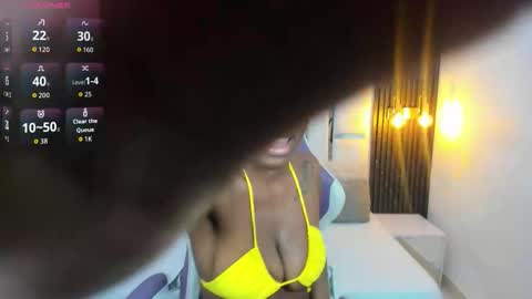 Snapshot of zoe_novakk chatting on November 28, 5:04 pm Zoe Novakk online show from November 28, 5:04 pm