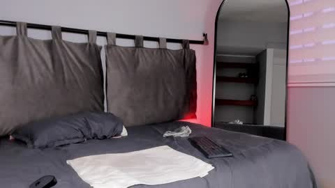 Zoe Olsen online show from January 17, 3:11 pm