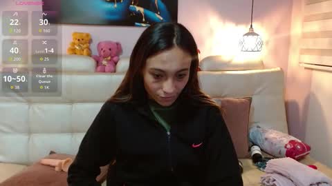 zoe online show from September 18, 8:11 pm
